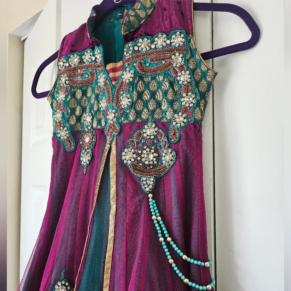 Girls Indian Jewel Toned Dress, India Size 24